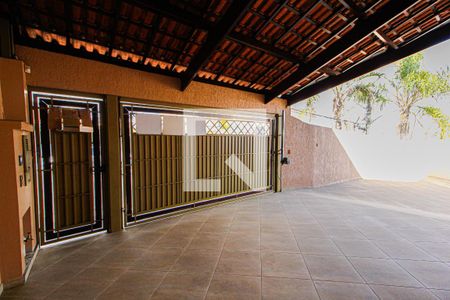 Casa à venda com 87m², 3 quartos e 5 vagasGaragem