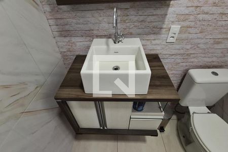 Apartamento para alugar com 77m², 2 quartos e sem vagaBanheiro