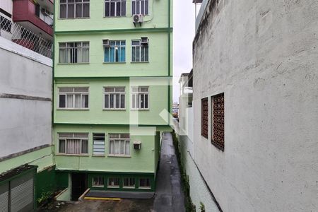 Apartamento para alugar com 77m², 2 quartos e sem vagaQuarto 