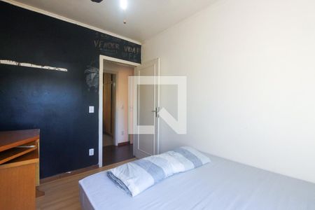Apartamento à venda com 97m², 3 quartos e 2 vagasQuarto 2