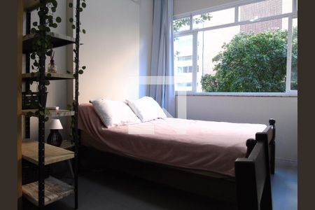 Sala/Quarta de kitnet/studio para alugar com 1 quarto, 30m² em Centro, Rio de Janeiro