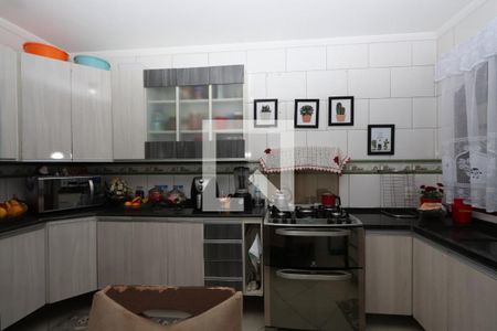 Casa à venda com 1m², 3 quartos e 2 vagas Casa à venda com 1m², 3 quartos e 2 vagasCozinha