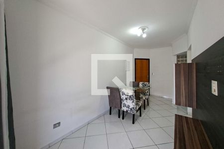 Sala de apartamento para alugar com 2 quartos, 75m² em Guilhermina, Praia Grande