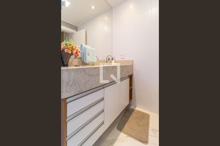 Apartamento à venda com 125m², 3 quartos e 2 vagasBanheiro da suíte 3