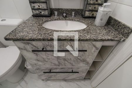 Apartamento à venda com 79m², 3 quartos e 2 vagas Apartamento à venda com 79m², 3 quartos e 2 vagasBanheiro