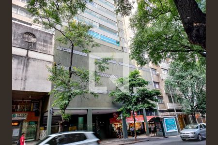 Apartamento para alugar com 42m², 1 quarto e 1 vaga Apartamento para alugar com 42m², 1 quarto e 1 vagaFachada