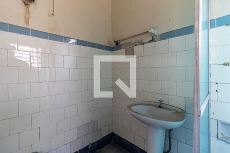 Casa à venda com 157m², 2 quartos e 1 vaga Casa à venda com 157m², 2 quartos e 1 vagaBanheiro