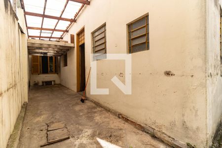 Casa à venda com 157m², 2 quartos e 1 vaga Casa à venda com 157m², 2 quartos e 1 vagaQuintal