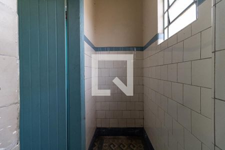 Casa à venda com 157m², 2 quartos e 1 vaga Casa à venda com 157m², 2 quartos e 1 vagaBanheiro