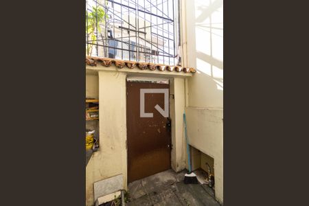 Casa à venda com 157m², 2 quartos e 1 vaga Casa à venda com 157m², 2 quartos e 1 vagaEntrada