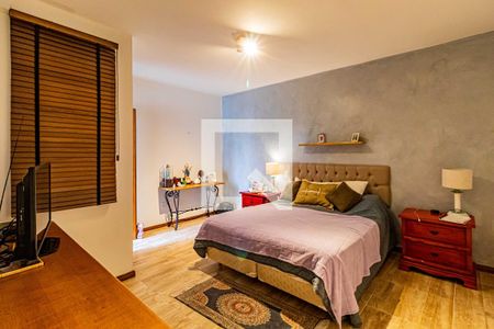 Casa à venda com 245m², 3 quartos e 3 vagasSuite 01