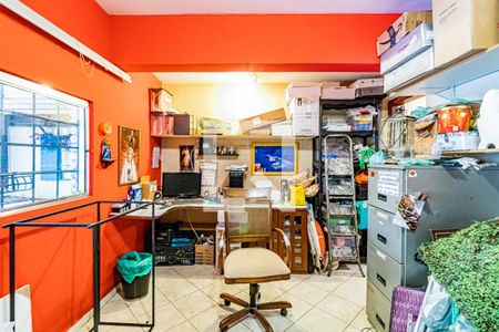 Casa à venda com 245m², 3 quartos e 3 vagasGaragem - Cômodo