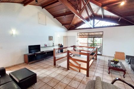 Sala de casa à venda com 3 quartos, 404m² em Trevo, Belo Horizonte