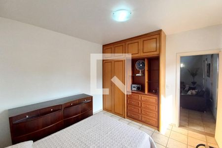 Casa à venda com 404m², 3 quartos e 5 vagas Casa à venda com 404m², 3 quartos e 5 vagasQuaro 1 - Suíte