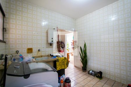 Casa à venda com 546m², 3 quartos e 6 vagasÁrea de serviço