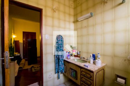 Casa à venda com 546m², 3 quartos e 6 vagasBanheiro social