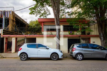 Casa à venda com 546m², 3 quartos e 6 vagasFachada