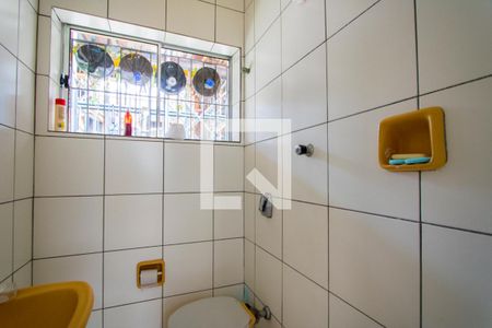 Casa à venda com 546m², 3 quartos e 6 vagasBanheiro de serviço