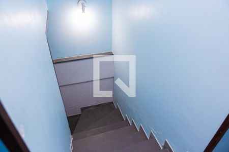 Casa à venda com 175m², 3 quartos e 4 vagasEscada
