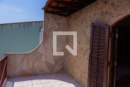 Casa à venda com 175m², 3 quartos e 4 vagasVaranda Quarto 3