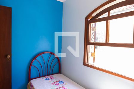 Casa à venda com 175m², 3 quartos e 4 vagasQuarto 2