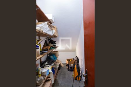 Casa à venda com 175m², 3 quartos e 4 vagasDespensa da Garagem