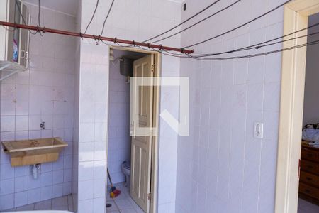 Casa à venda com 175m², 3 quartos e 4 vagasÁrea de Serviço