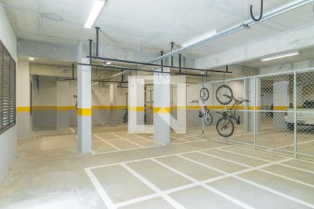 Apartamento à venda com 76m², 2 quartos e 2 vagas Apartamento à venda com 76m², 2 quartos e 2 vagasÁrea comum - Bicicletario