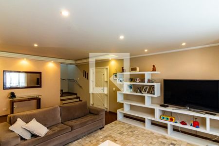 Sala de casa para alugar com 4 quartos, 380m² em Água Fria, São Paulo
