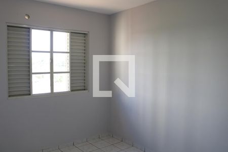 Quarto 2 de apartamento à venda com 2 quartos, 53m² em Jardim Goiás, Goiânia