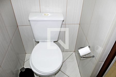 Casa de condomínio à venda com 65m², 2 quartos e 1 vagaBanheiro Corredor