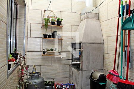 Casa de condomínio à venda com 65m², 2 quartos e 1 vagaÁrea de Serviço