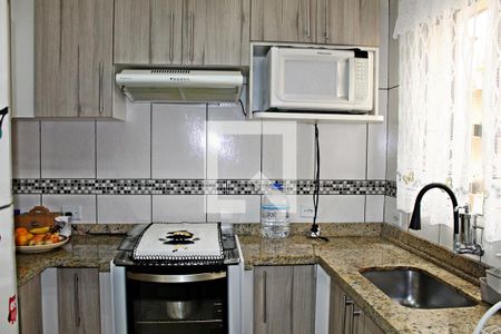 Casa de condomínio à venda com 65m², 2 quartos e 1 vagaCozinha