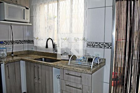 Casa de condomínio à venda com 65m², 2 quartos e 1 vagaCozinha