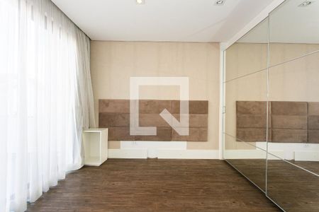 Casa à venda com 170m², 3 quartos e 2 vagas Casa à venda com 170m², 3 quartos e 2 vagasSuíte