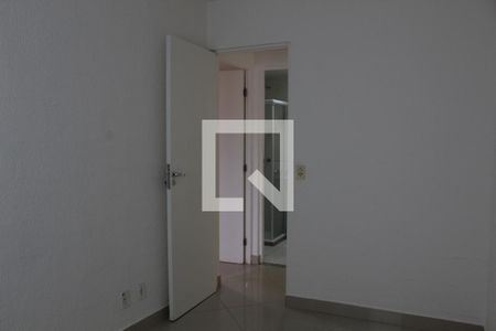 Quarto 1 de apartamento para alugar com 2 quartos, 53m² em Jardim das Margaridas, Salvador
