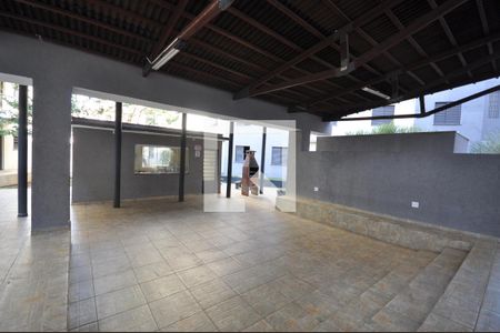 Apartamento para alugar com 46m², 2 quartos e sem vagaÁrea comum - Churrasqueira