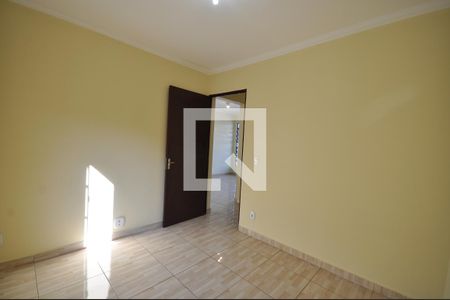 Quarto 2 de apartamento para alugar com 2 quartos, 46m² em Chácara São João, São Paulo