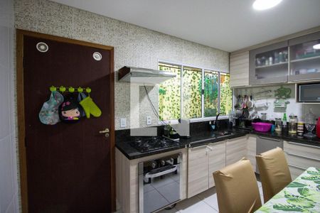 Cozinha de casa de condomínio à venda com 2 quartos, 68m² em Itaquera, São Paulo