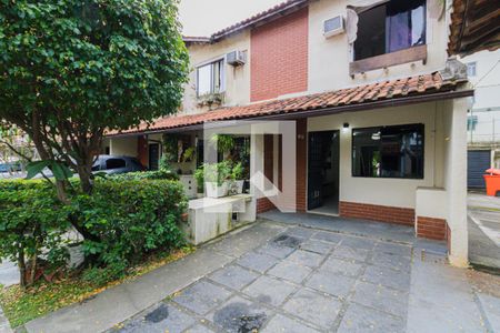 Casa de condomínio para alugar com 90m², 2 quartos e 1 vaga Casa de condomínio para alugar com 90m², 2 quartos e 1 vagaFachada da Casa
