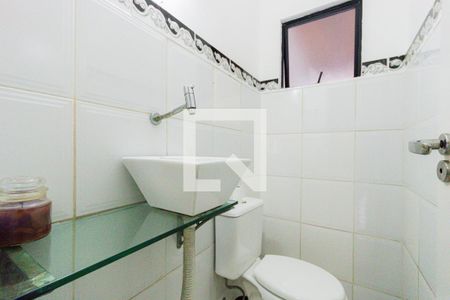Lavabo de casa de condomínio para alugar com 2 quartos, 90m² em Pechincha, Rio de Janeiro
