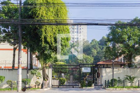 Fachada de casa de condomínio para alugar com 2 quartos, 90m² em Pechincha, Rio de Janeiro