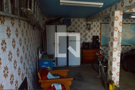 Casa à venda com 362m², 3 quartos e 3 vagas Casa à venda com 362m², 3 quartos e 3 vagasGaragem