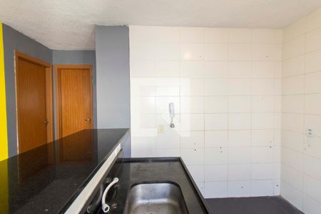 Apartamento à venda com 42m², 2 quartos e 1 vagaCozinha e Área de Serviço