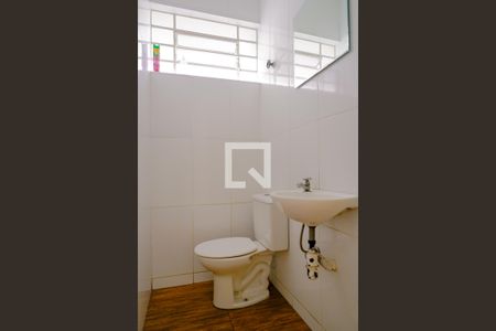 Casa à venda com 160m², 5 quartos e 2 vagasLavabo