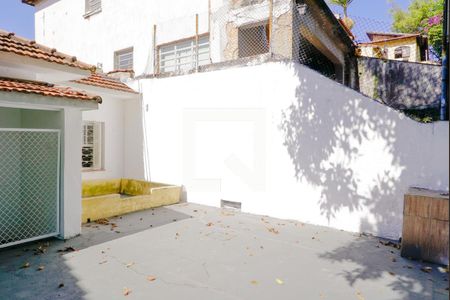 Casa à venda com 160m², 5 quartos e 2 vagasFrente da Casa