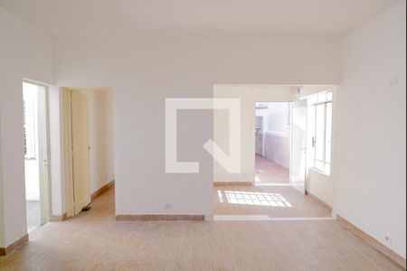 Sala de casa à venda com 5 quartos, 160m² em Vila Mariana, São Paulo