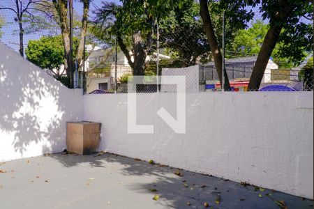 Casa à venda com 160m², 5 quartos e 2 vagasFrente da Casa