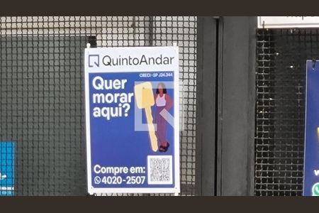 Apartamento à venda com 60m², 2 quartos e 1 vagaPlaquinha instalada no portão do imóvel