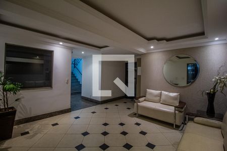 Apartamento para alugar com 132m², 4 quartos e 2 vagas Apartamento para alugar com 132m², 4 quartos e 2 vagasÁrea comum